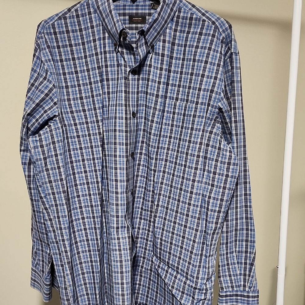 Arrow Men's Blue and White Checkered Shirt